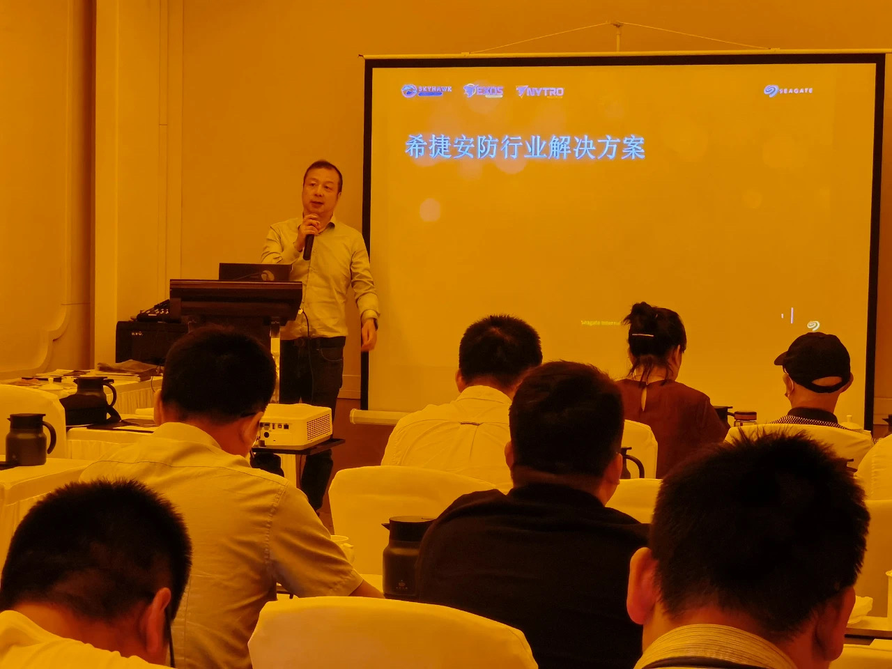 1699500716416411.jpg 4.jpg